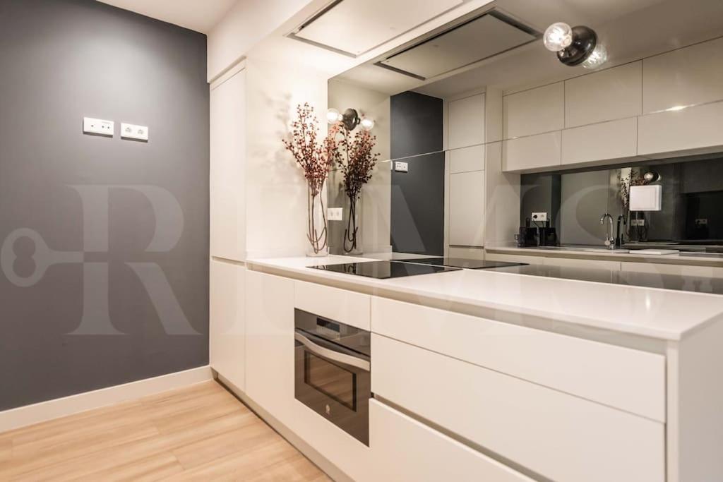 Penthouse With Rooftop In The Heart Of By Rems Malaga